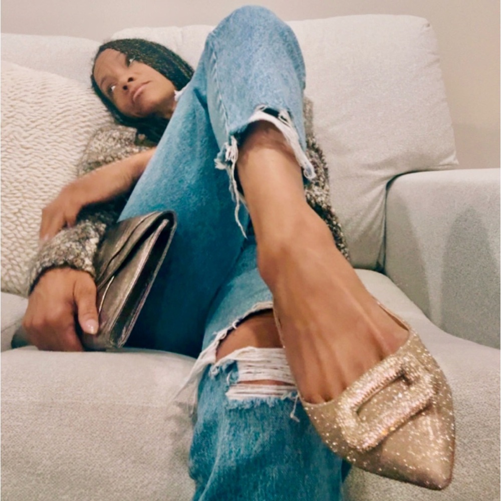 Steve Madden Beige Flats with Sparkling Buckle